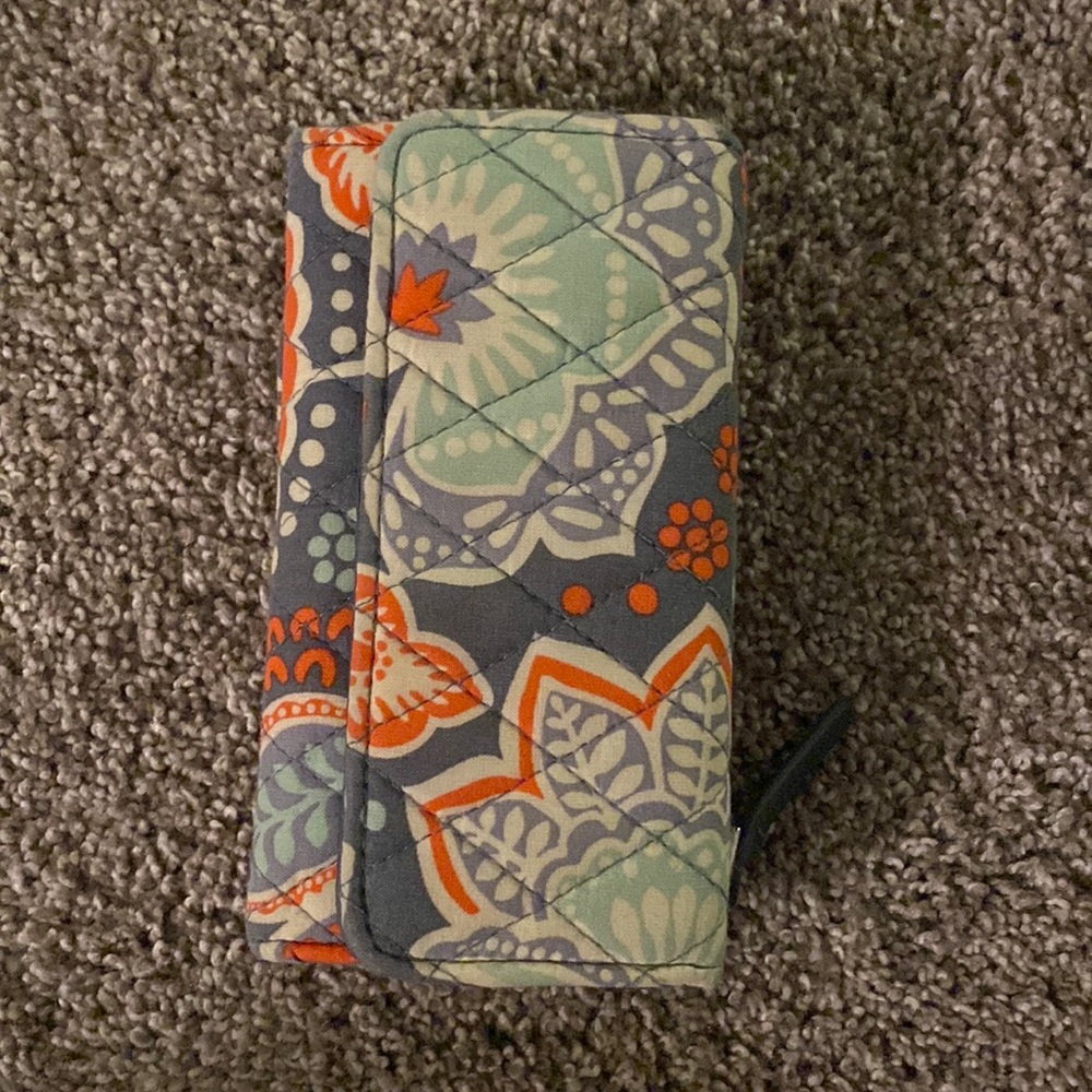 Vera Bradley wallet